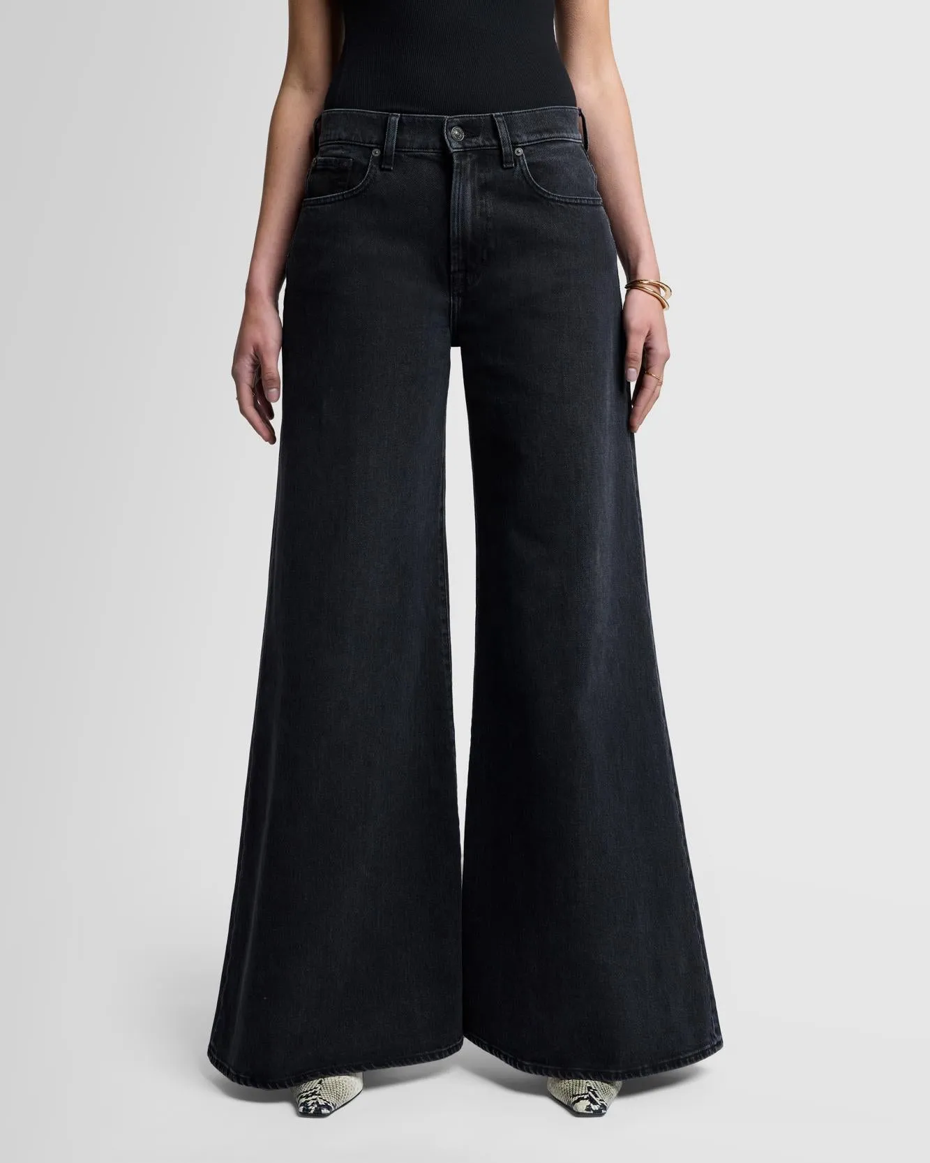 MANKIND Willow in Crow sold by 7 For All Mankind product image thumbnail 2