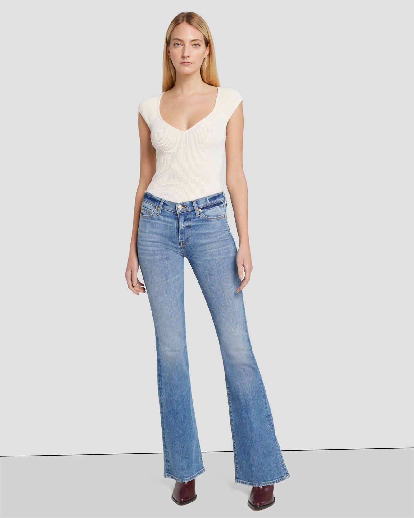 The Ali in Tribeca Light sold by 7 For All Mankind