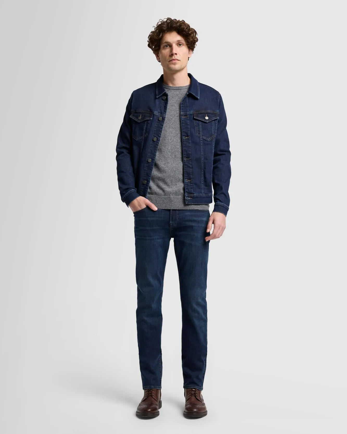 Stretch Tek Slimmy in Comma sold by 7 For All Mankind