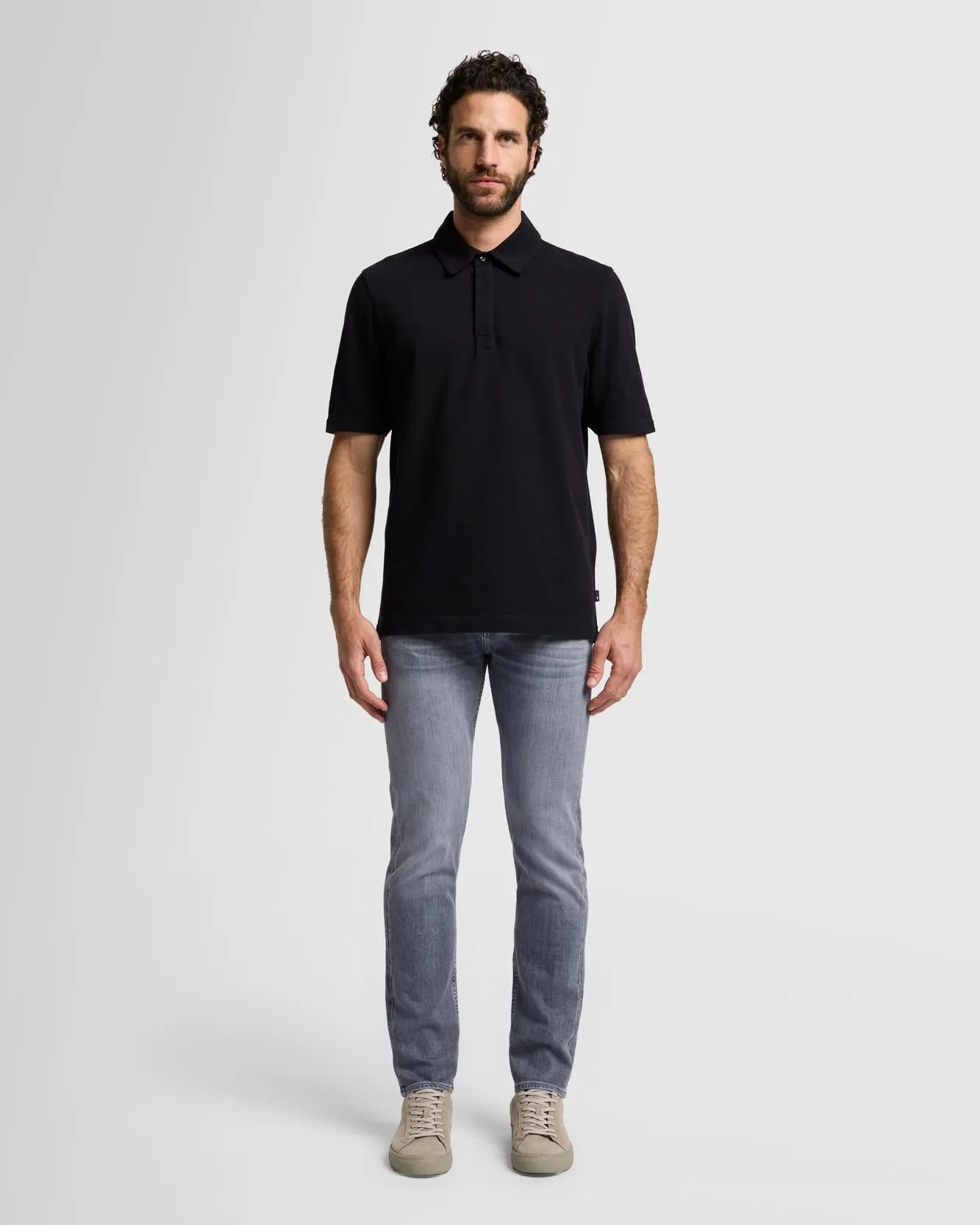 Stretch Tek Slimmy in Ampersand sold by 7 For All Mankind