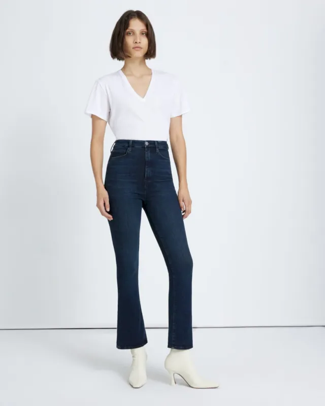 No Filter Ultra High Rise Skinny Kick in Grace sold by 7 For All Mankind