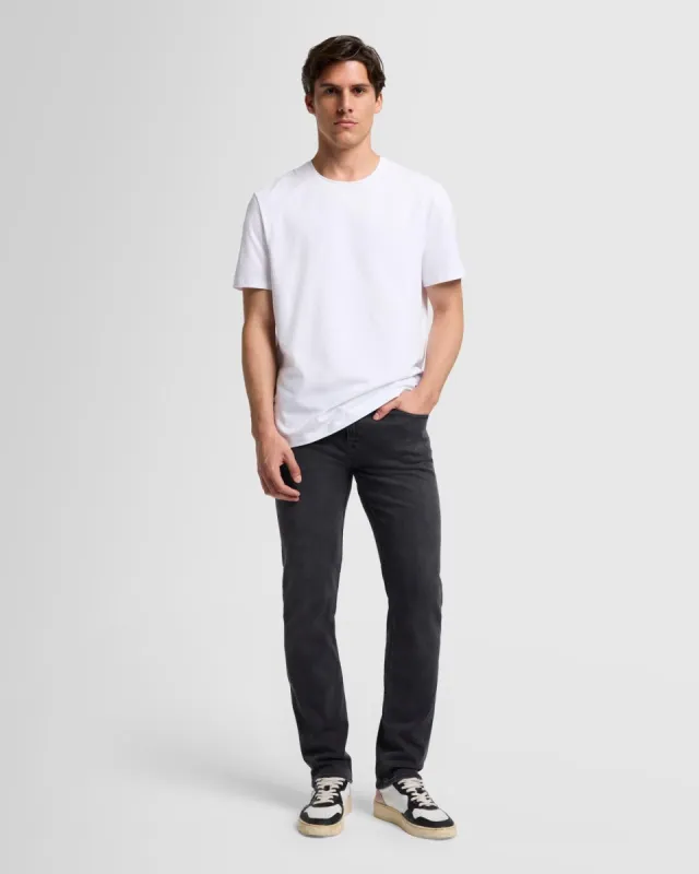 Luxe Performance Plus Slimmy in Niche sold by 7 For All Mankind