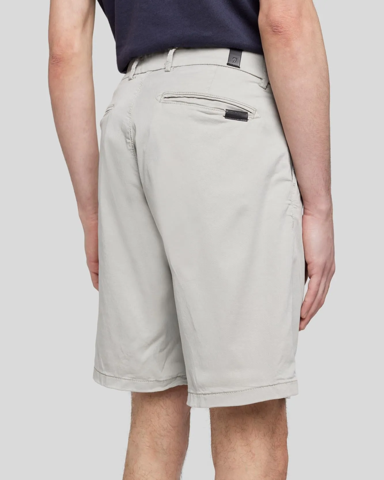Weightless Chino Short in Gentle Gray sold by 7 For All Mankind product image thumbnail 5