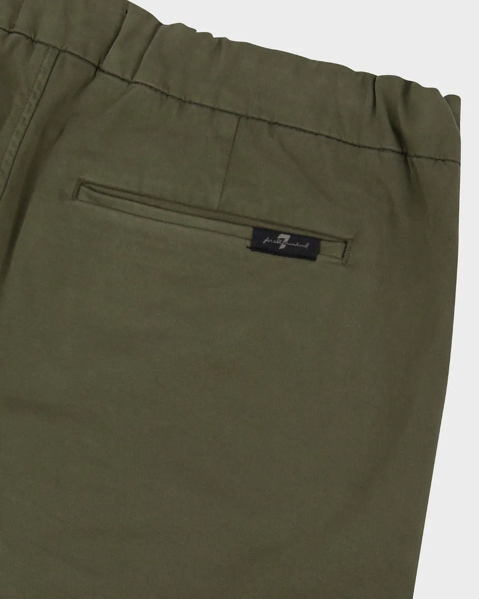 Luxe Performance Slimmy Tapered Chino in Sateen Olive sold by 7 For All Mankind product image thumbnail 4