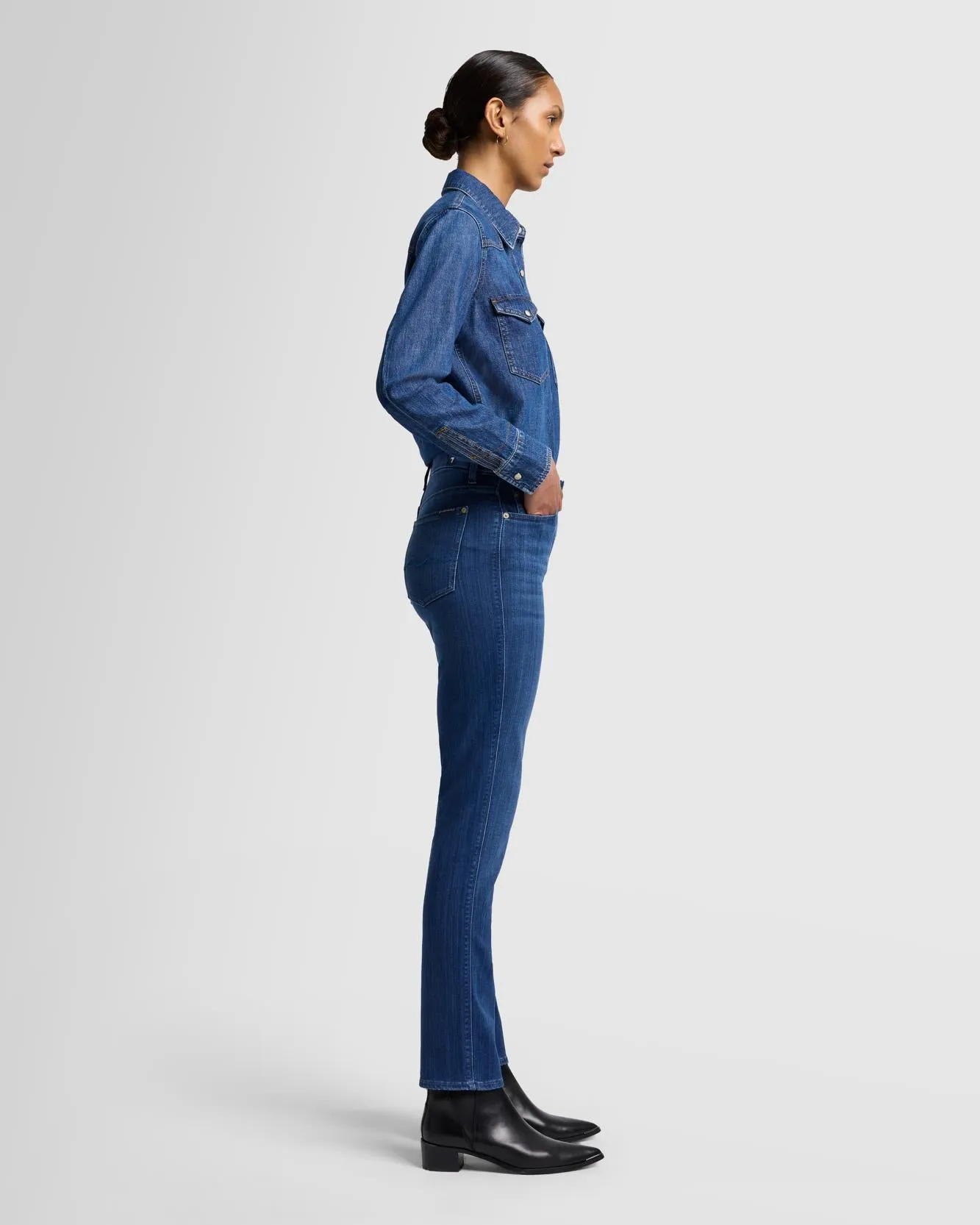 Slim Illusion High Rise Kimmie Straight in Neptune sold by 7 For All Mankind product image thumbnail 4