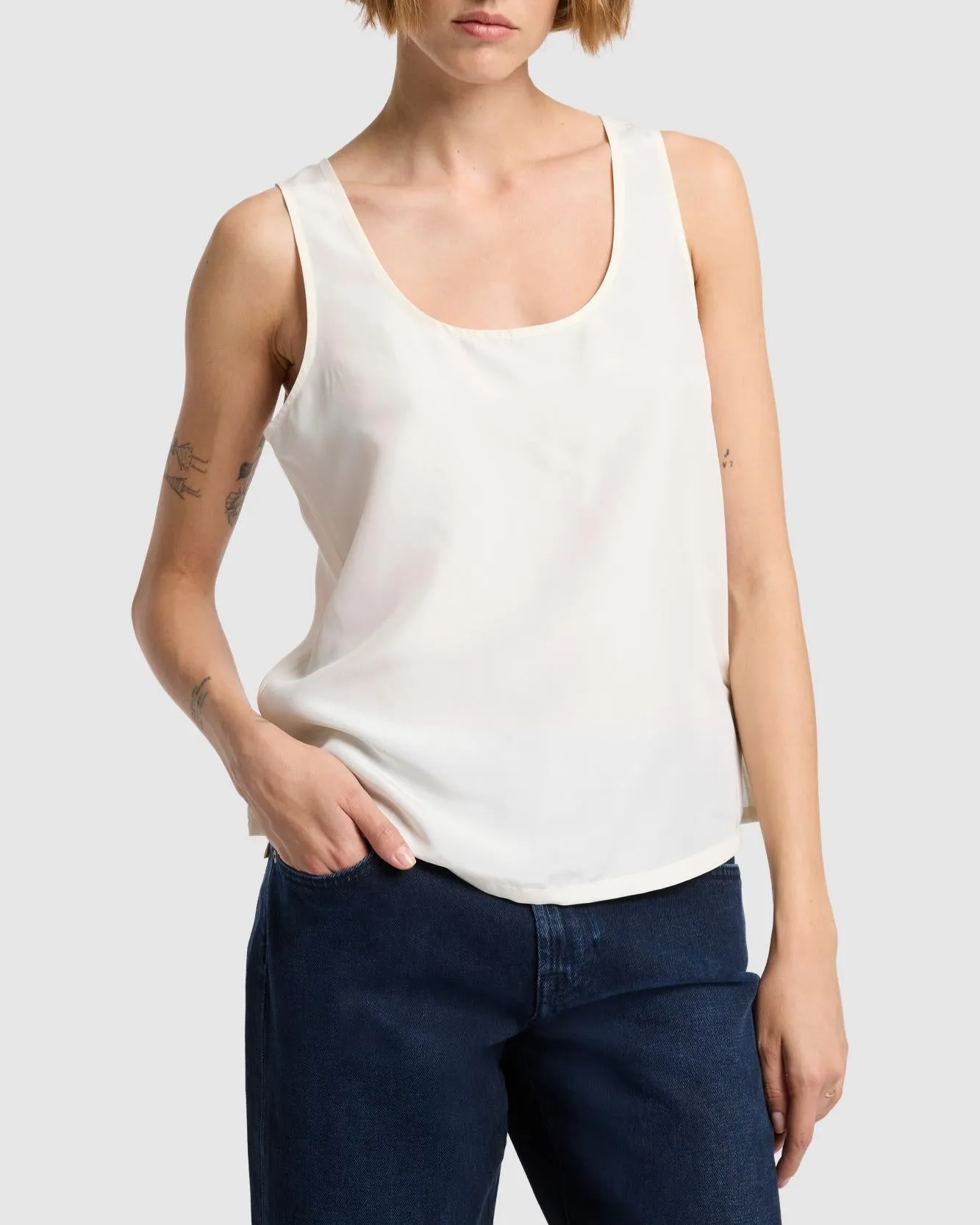 Silk Relaxed Tank in Vintage White sold by 7 For All Mankind product image thumbnail 3