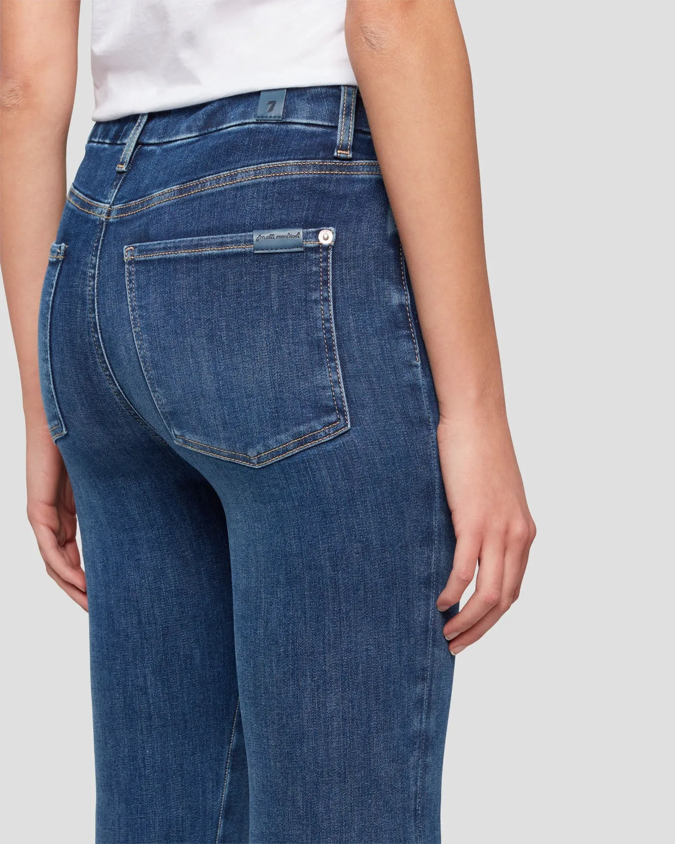 Tailorless No Filter UHR Skinny Boot in Blue Star sold by 7 For All Mankind product image thumbnail 5