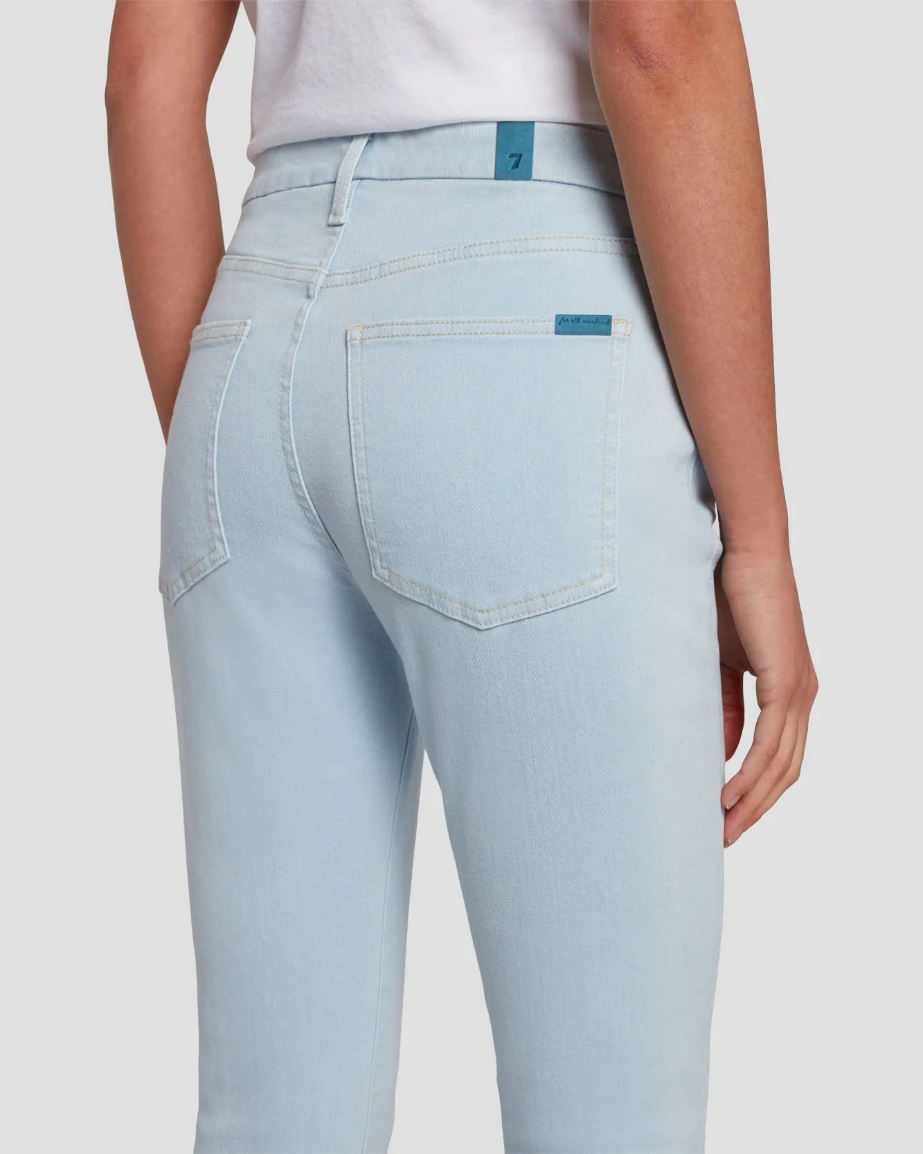 Tailorless No Filter UHR Skinny Bootcut in Peretti sold by 7 For All Mankind product image thumbnail 5