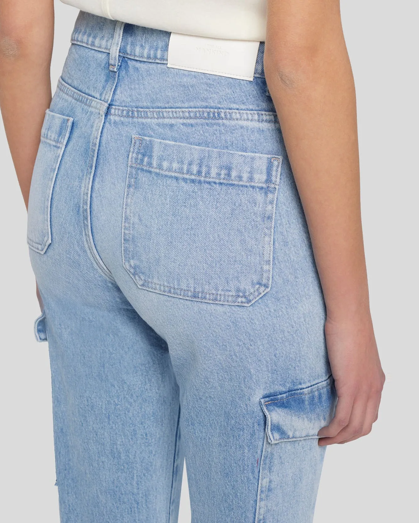 Logan Cropped Cargo Jean in Airwave sold by 7 For All Mankind product image thumbnail 5