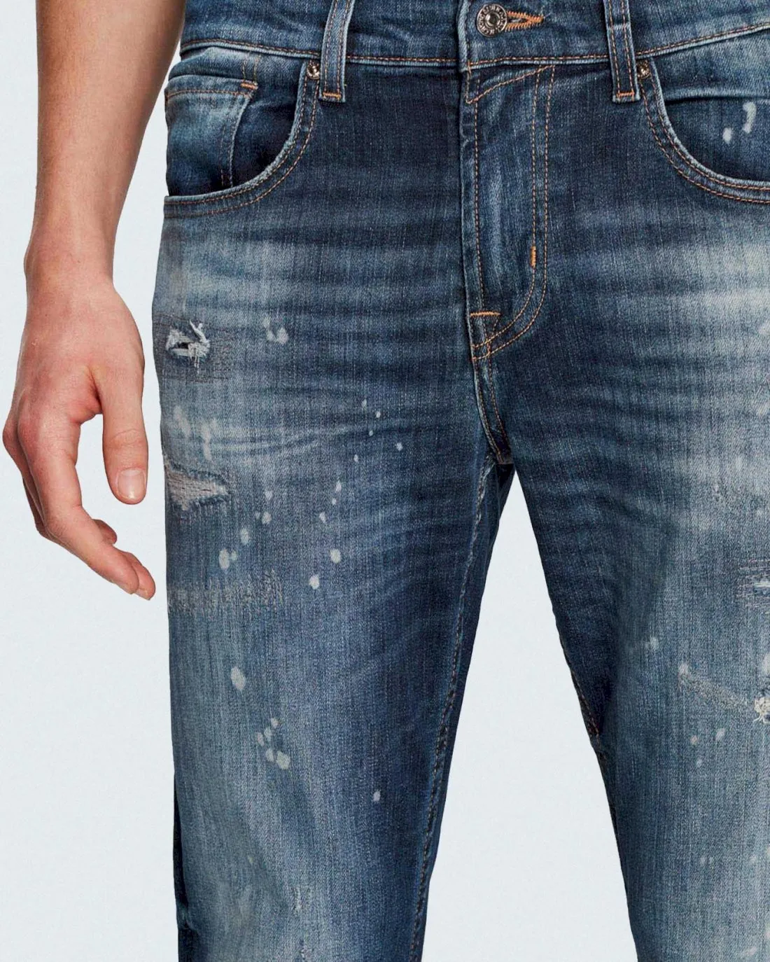 EarthKind Stretch Tek Slimmy Tapered in Downtown Indigo sold by 7 For All Mankind product image thumbnail 3