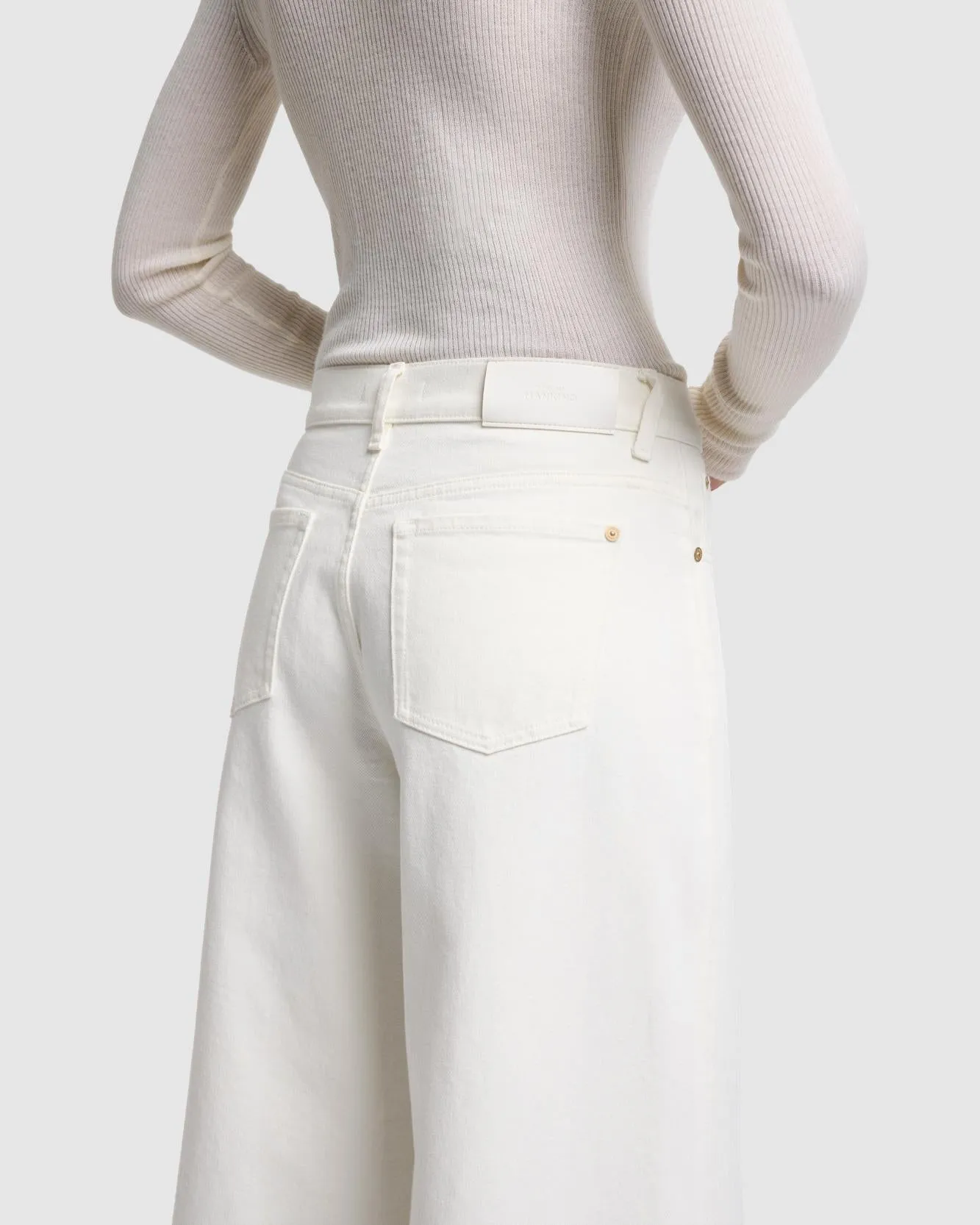 MANKIND Willow in Vintage White sold by 7 For All Mankind product image thumbnail 5