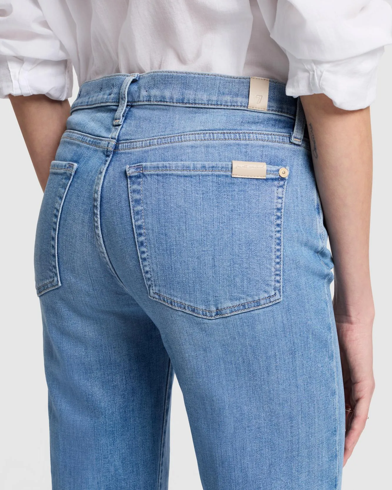 Slim Illusion Dojo in Intro sold by 7 For All Mankind product image thumbnail 3