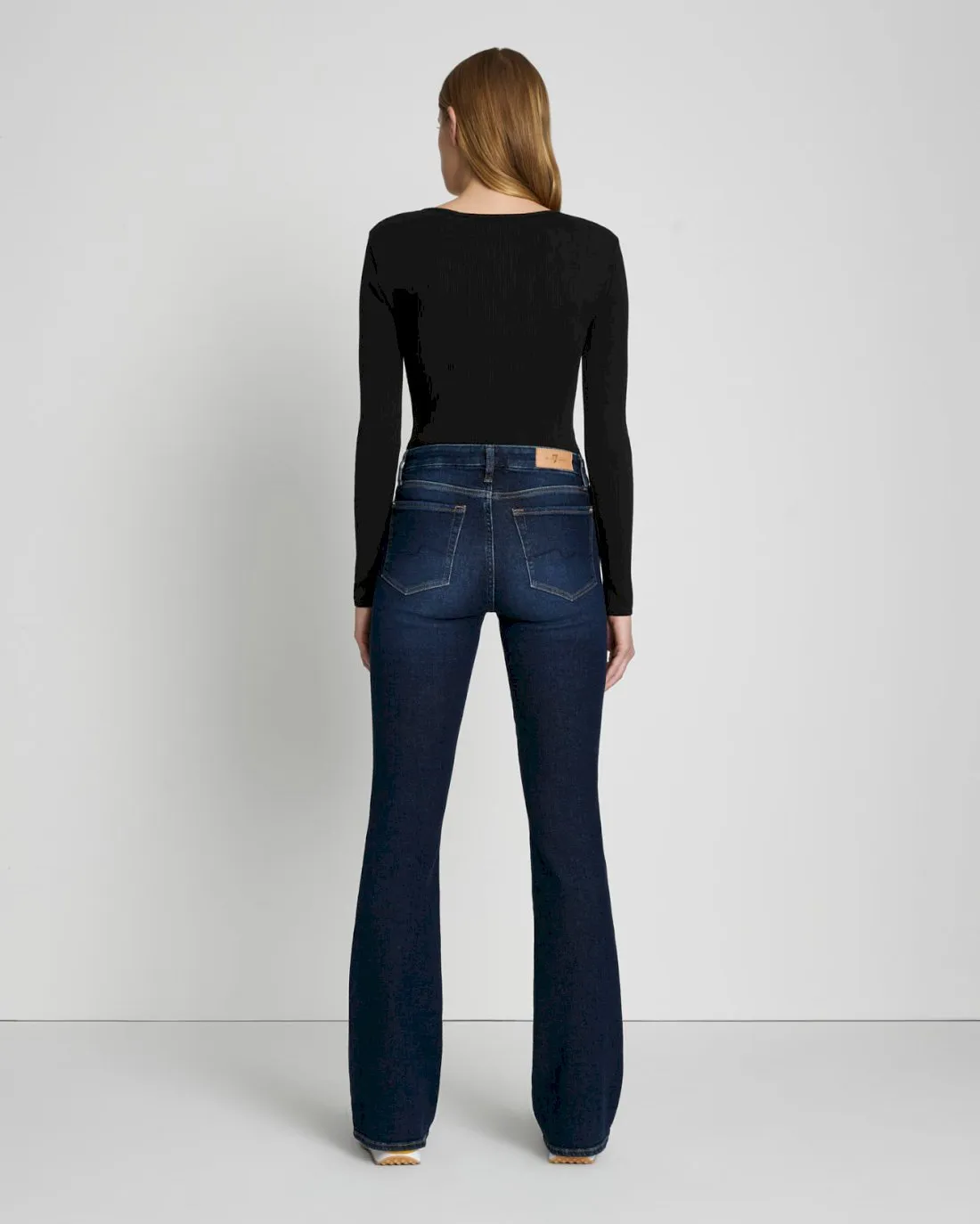 Luxe Vintage Kimmie Bootcut in Charisma sold by 7 For All Mankind product image thumbnail 4