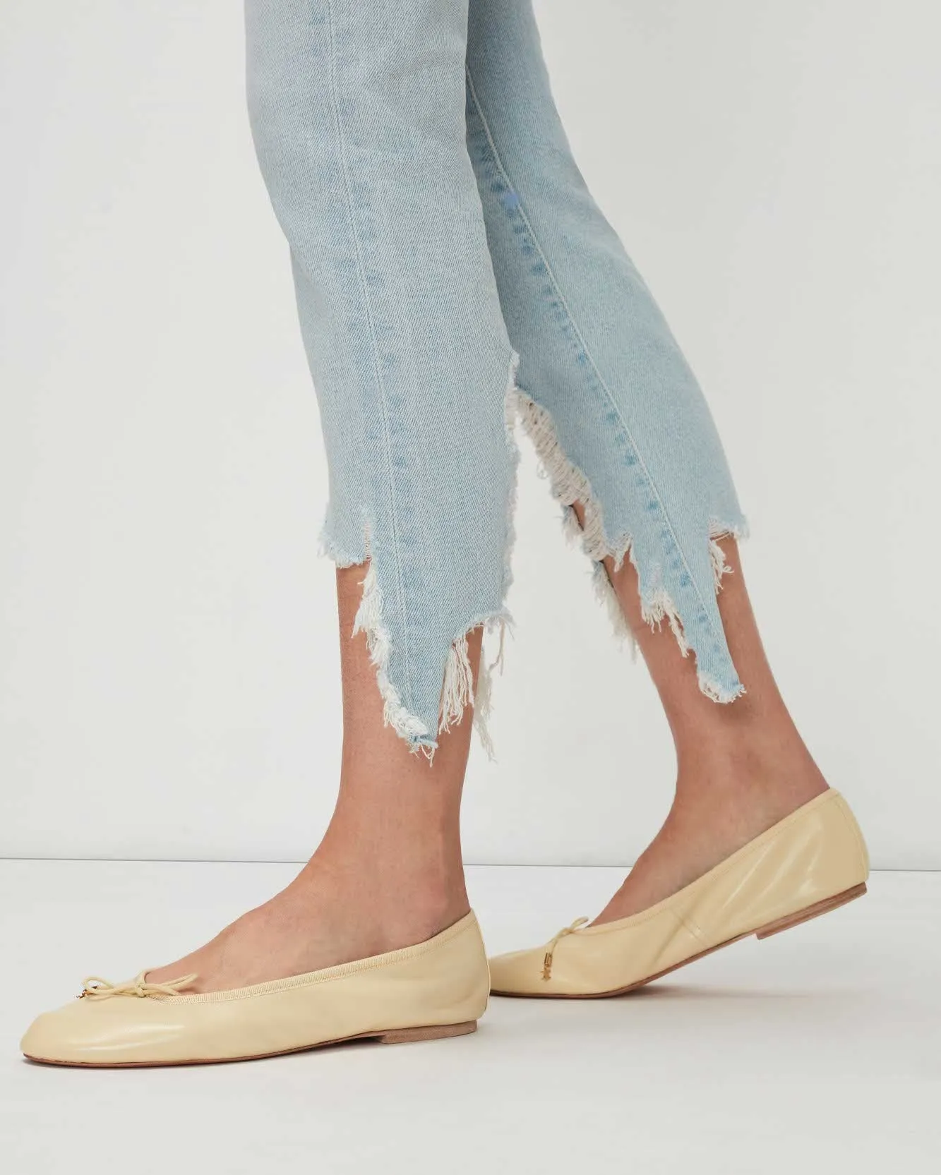 Luxe Vintage High Waist Slim Kick In Sun Blue sold by 7 For All Mankind product image thumbnail 3