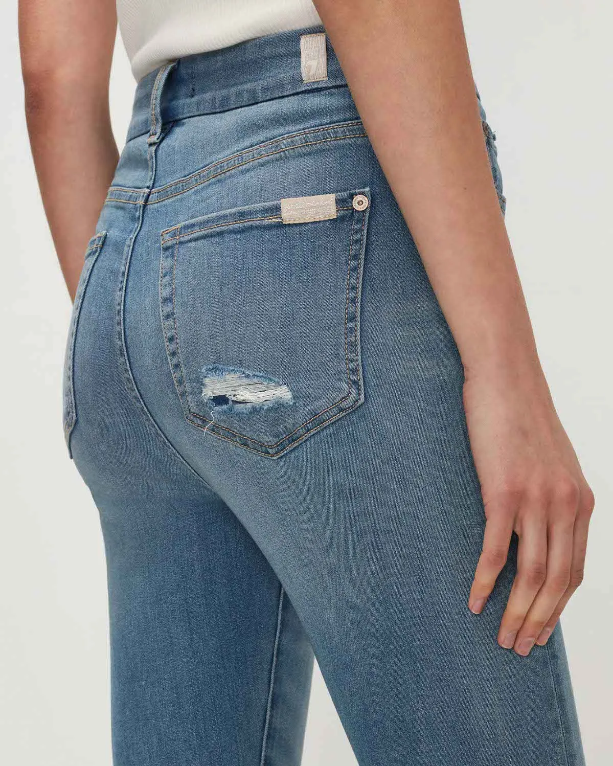 Slim Illusion HW Ankle Skinny In Aloe sold by 7 For All Mankind product image thumbnail 3