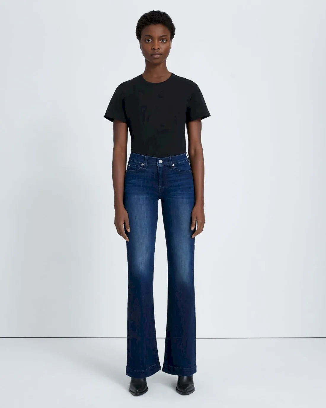 Dojo in Dian sold by 7 For All Mankind