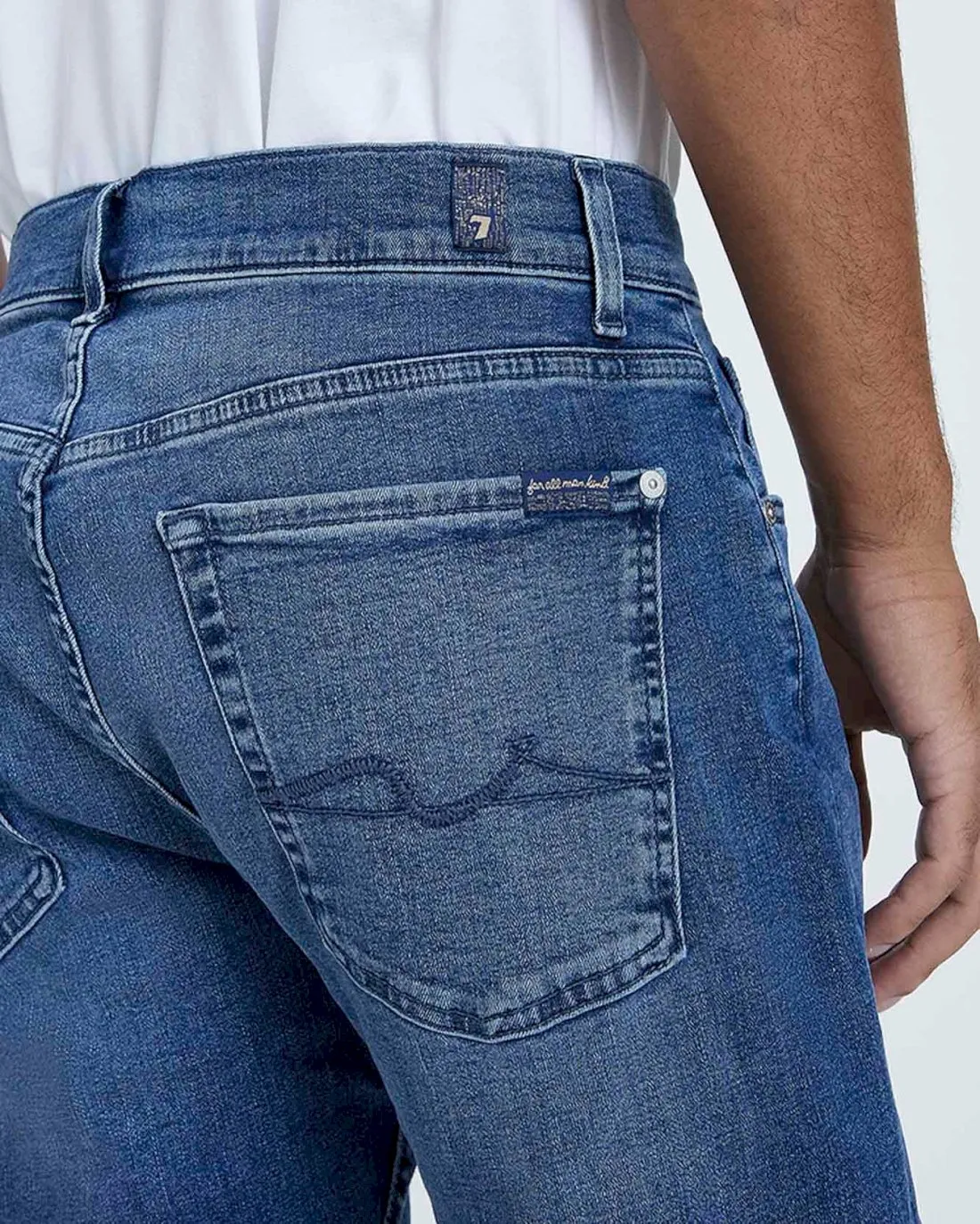 The Straight in Ledro sold by 7 For All Mankind product image thumbnail 3