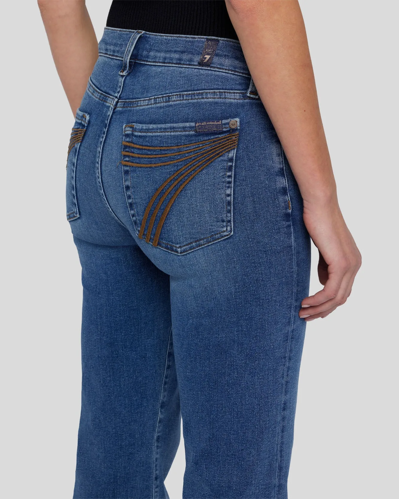 Dojo in Clara sold by 7 For All Mankind product image thumbnail 2