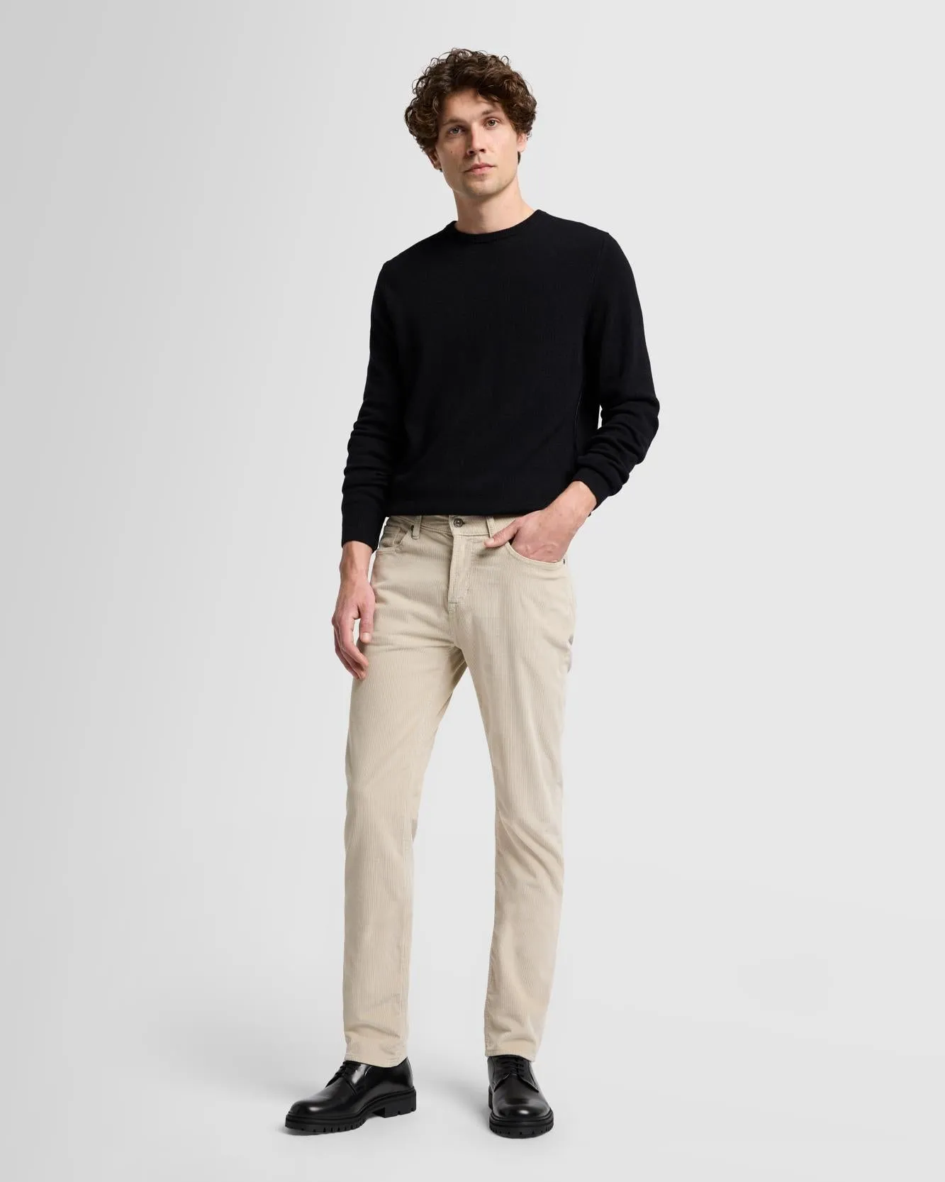 Corduroy Slimmy Tapered in Alabaster sold by 7 For All Mankind