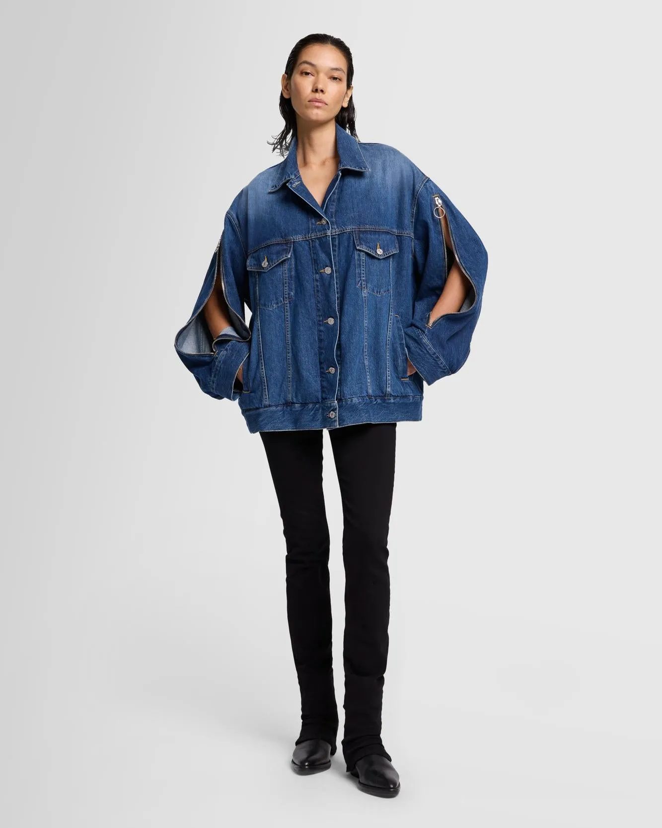 MANKIND Oli Oversized Trucker in Topic sold by 7 For All Mankind product image thumbnail 2