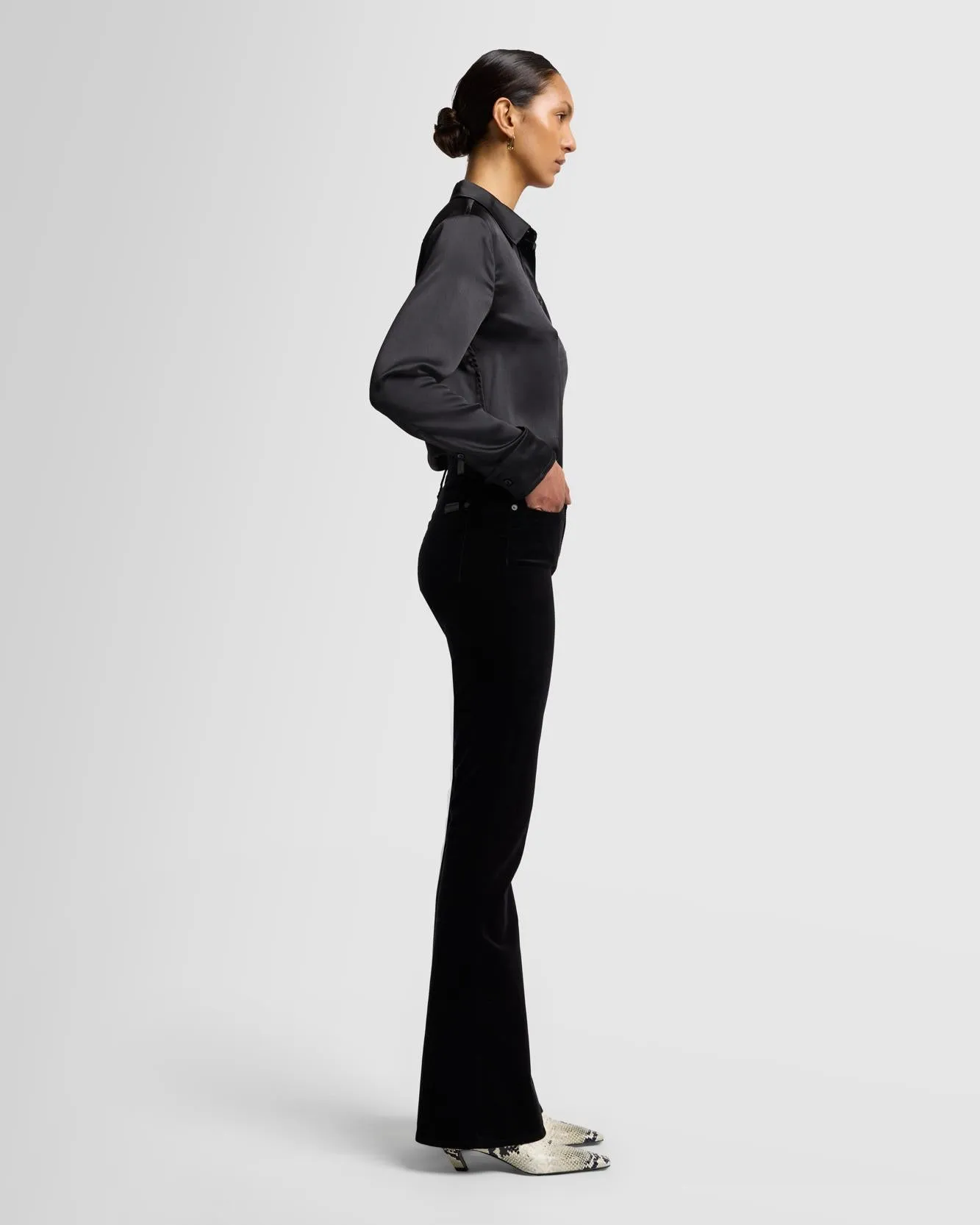 Velvet High Waist Ali in Black sold by 7 For All Mankind product image thumbnail 4