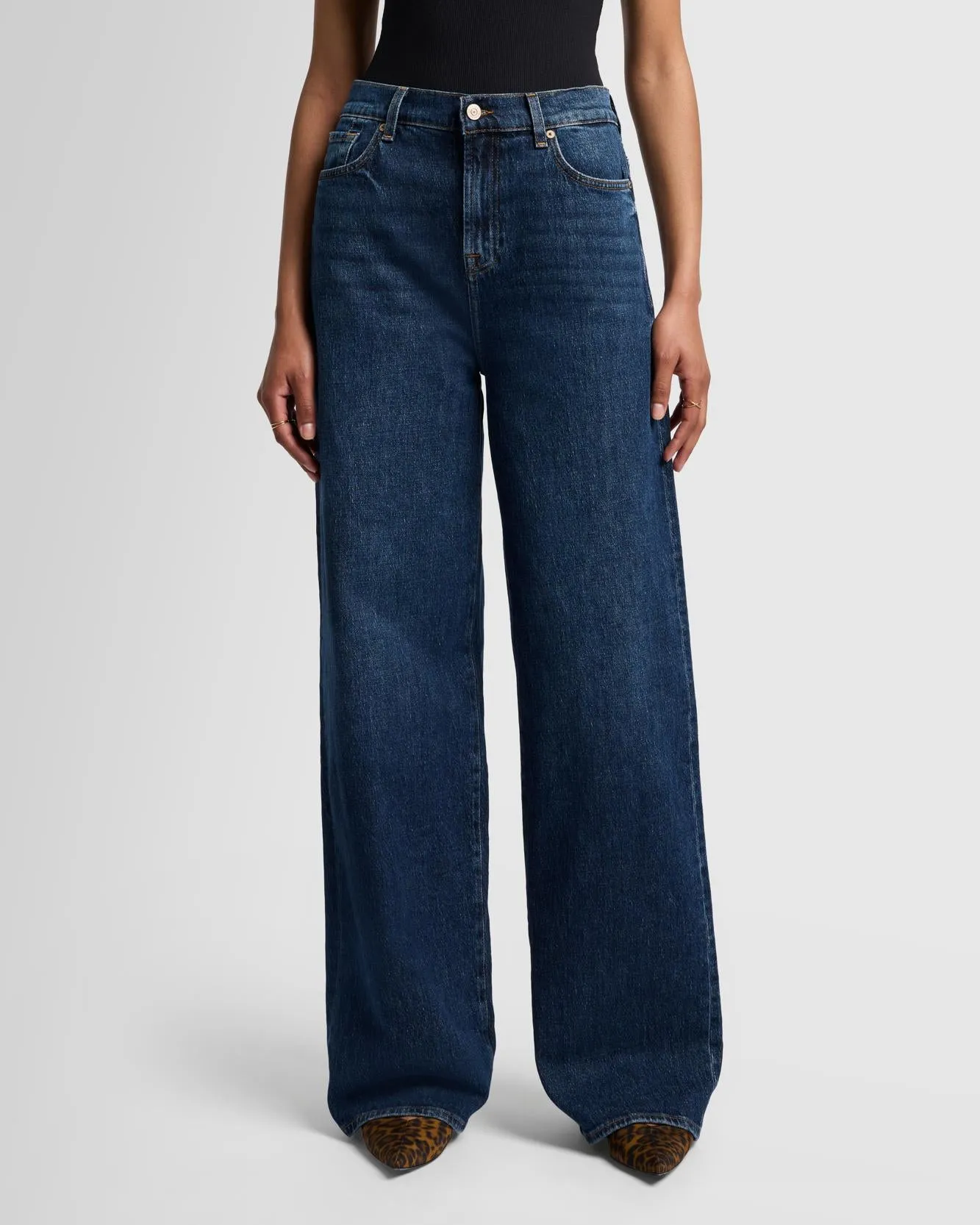 MANKIND Scout Oversized Straight in Thrill sold by 7 For All Mankind