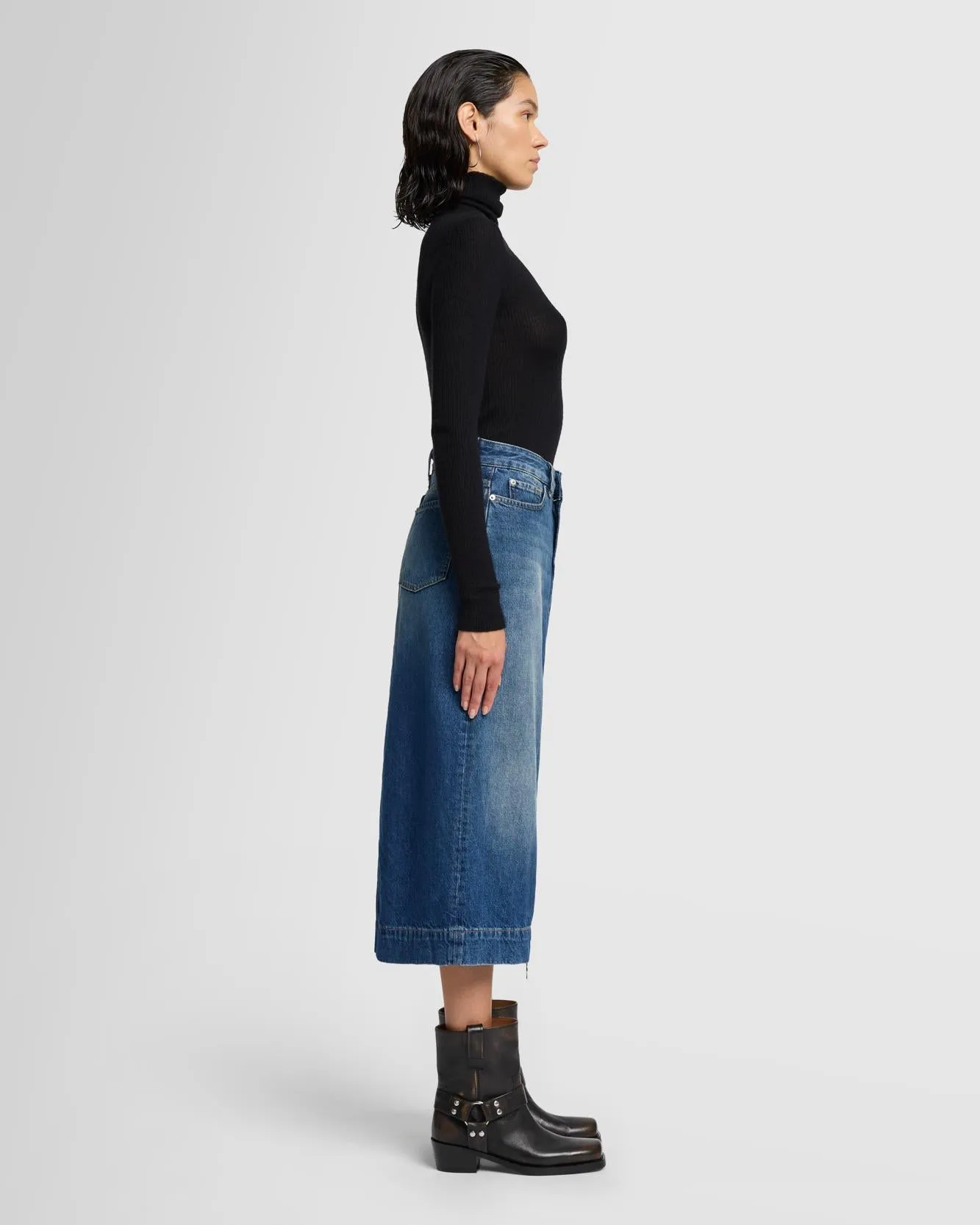 Amber Zip Denim Midi Skirt in Topic sold by 7 For All Mankind product image thumbnail 4