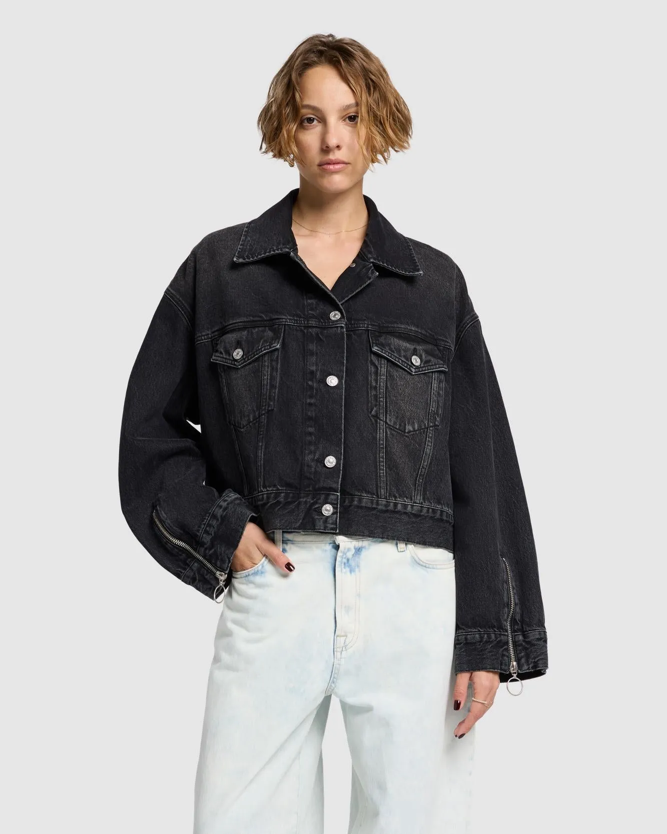 MANKIND Oli Cropped Trucker in Hustle sold by 7 For All Mankind