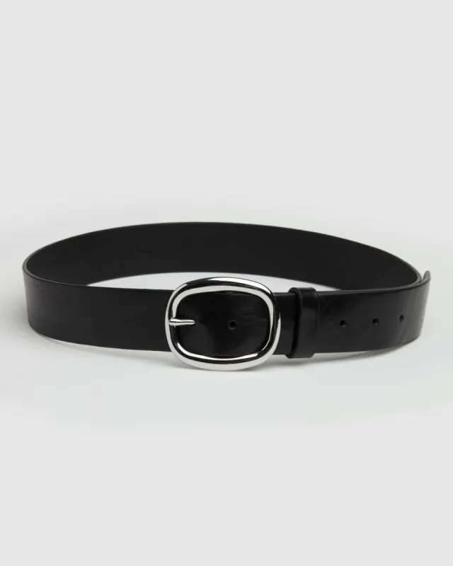 Oval Buckle Italian Leather Belt in Black sold by 7 For All Mankind