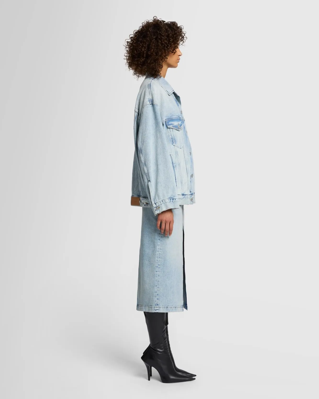 MANKIND Oli Oversized Trucker in Sahara sold by 7 For All Mankind product image thumbnail 5