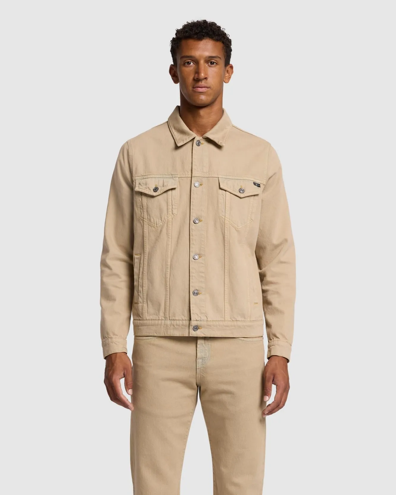 Perfect Trucker Jacket in Sunny Tempo sold by 7 For All Mankind