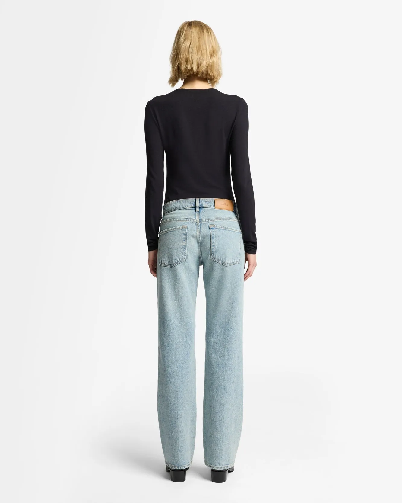 MANKIND Calie Straight in Ode To sold by 7 For All Mankind product image thumbnail 4