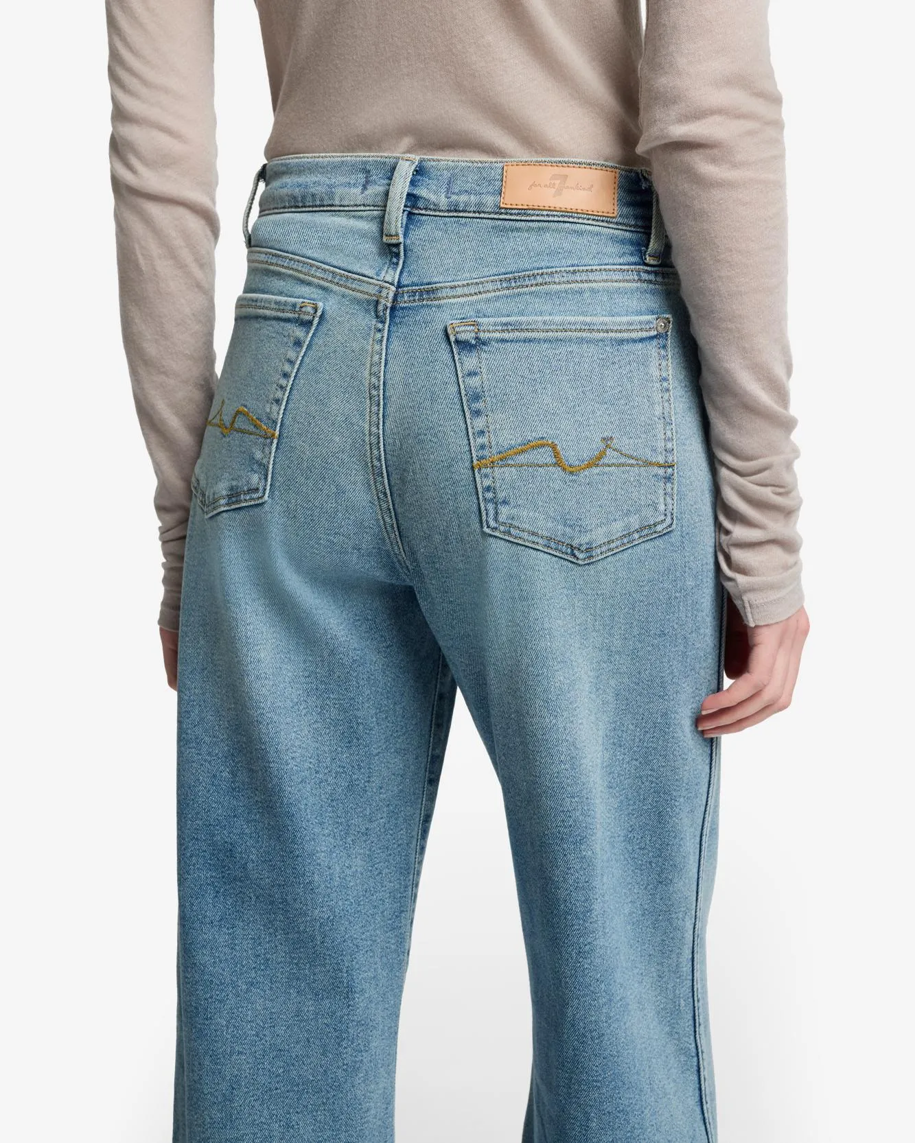 Luxe Vintage Lotta in Amuse Me sold by 7 For All Mankind product image thumbnail 4