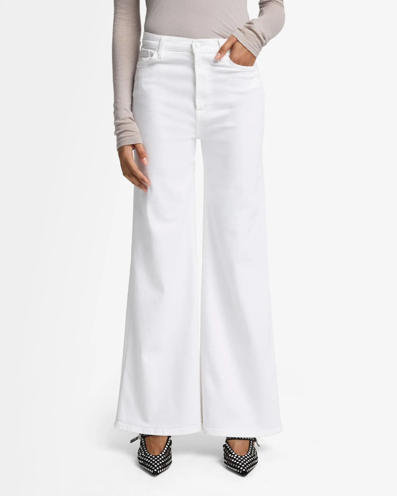 Luxe Vintage Ultra High Rise Jo in Soleil sold by 7 For All Mankind product image thumbnail 3