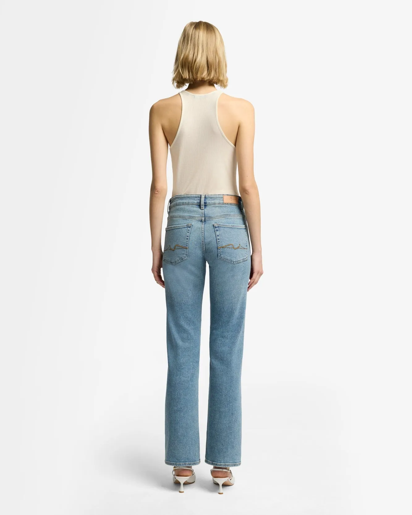 Luxe Vintage Calie Straight Ankle in Amuse Me sold by 7 For All Mankind product image thumbnail 5