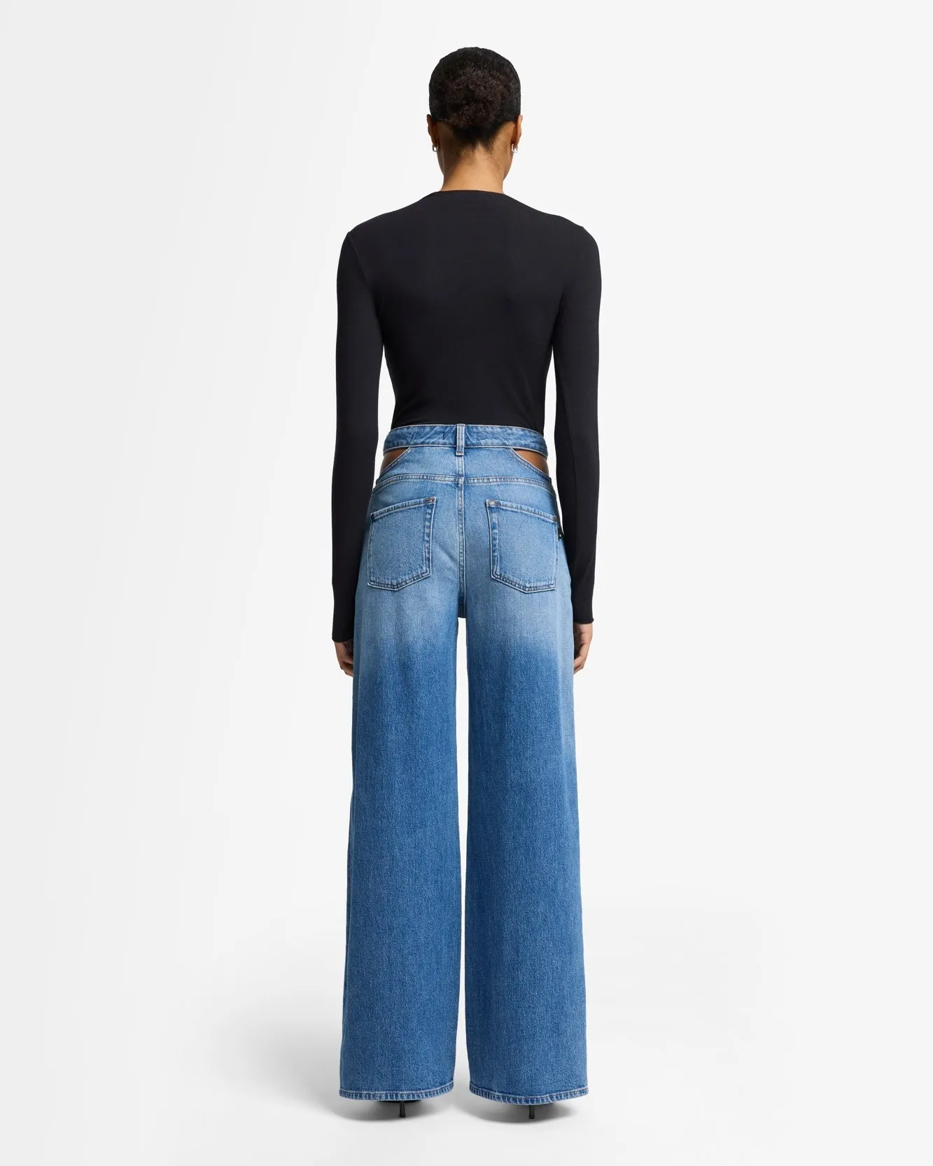 Scout Oversized Straight in Weekend sold by 7 For All Mankind product image thumbnail 5