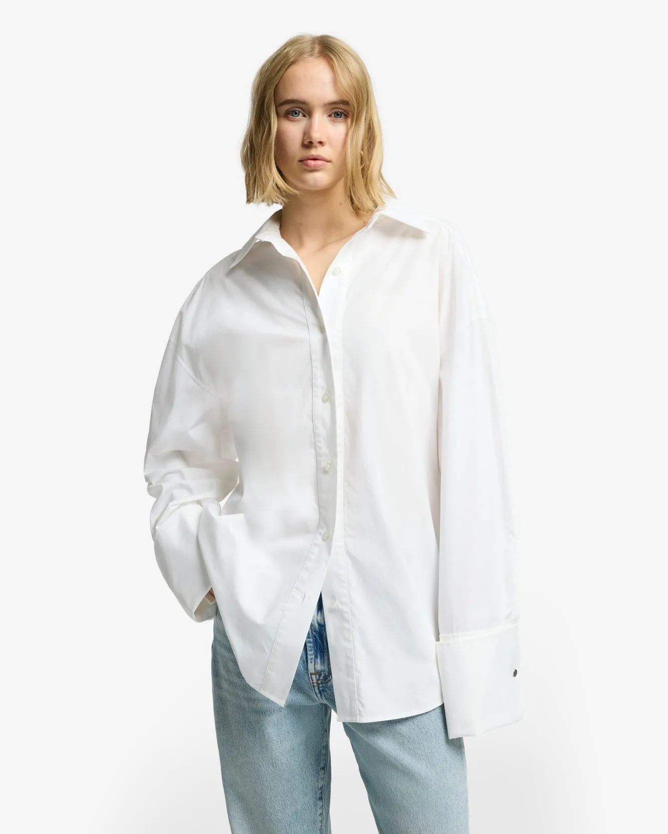 Poplin Oversized Shirt in White sold by 7 For All Mankind product image thumbnail 2