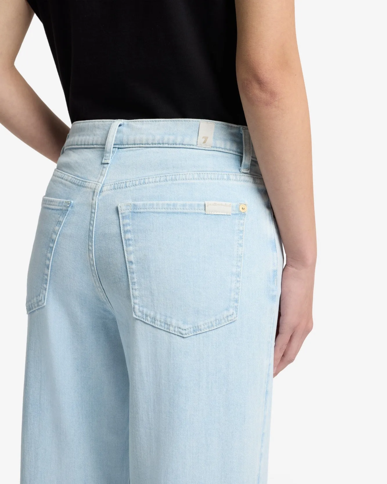 Tailorless Left Hand Modern Dojo in Malibu Sky sold by 7 For All Mankind product image thumbnail 4