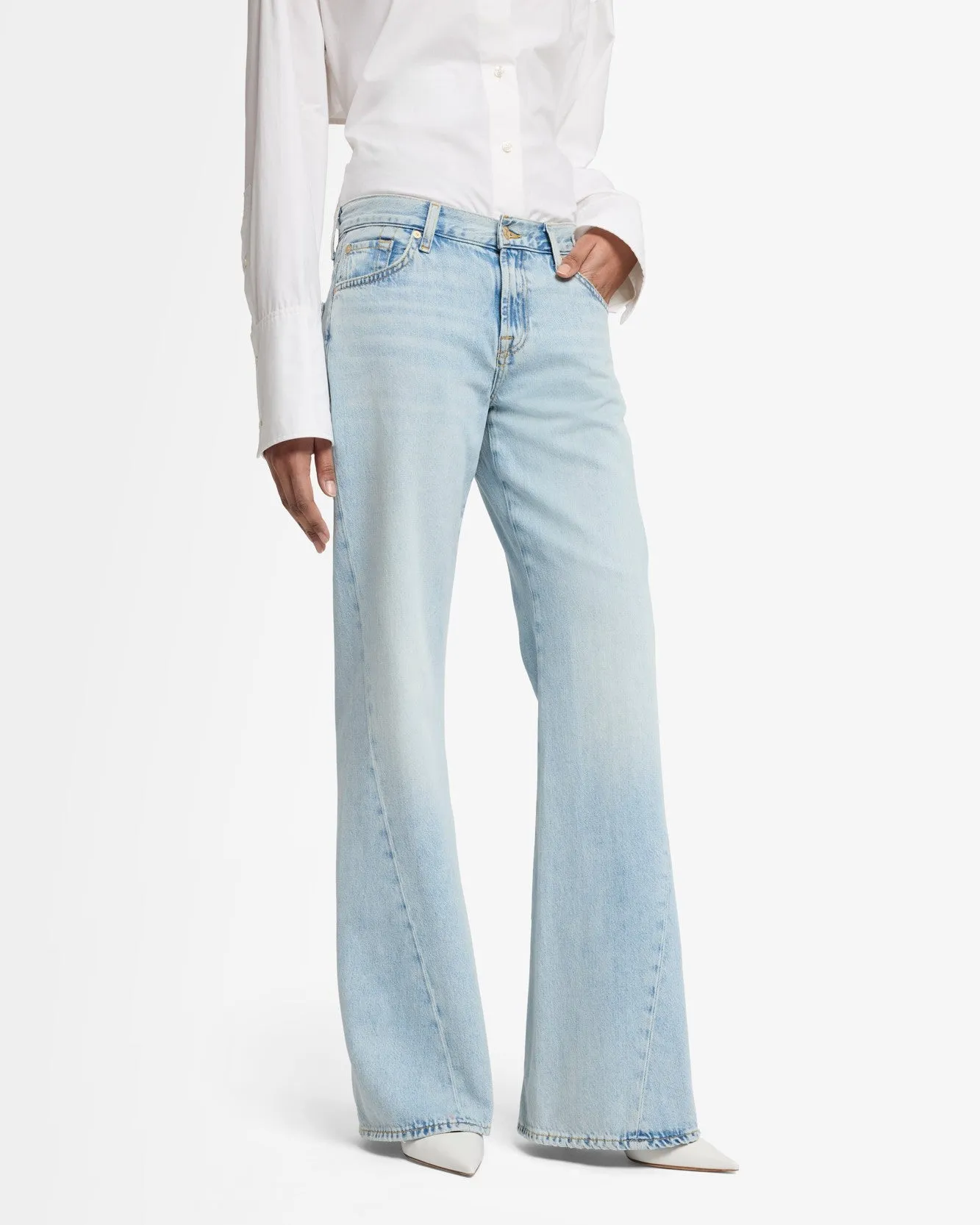 Slim Illusion Twisted Seam Spencer Flare in Tempe sold by 7 For All Mankind product image thumbnail 3