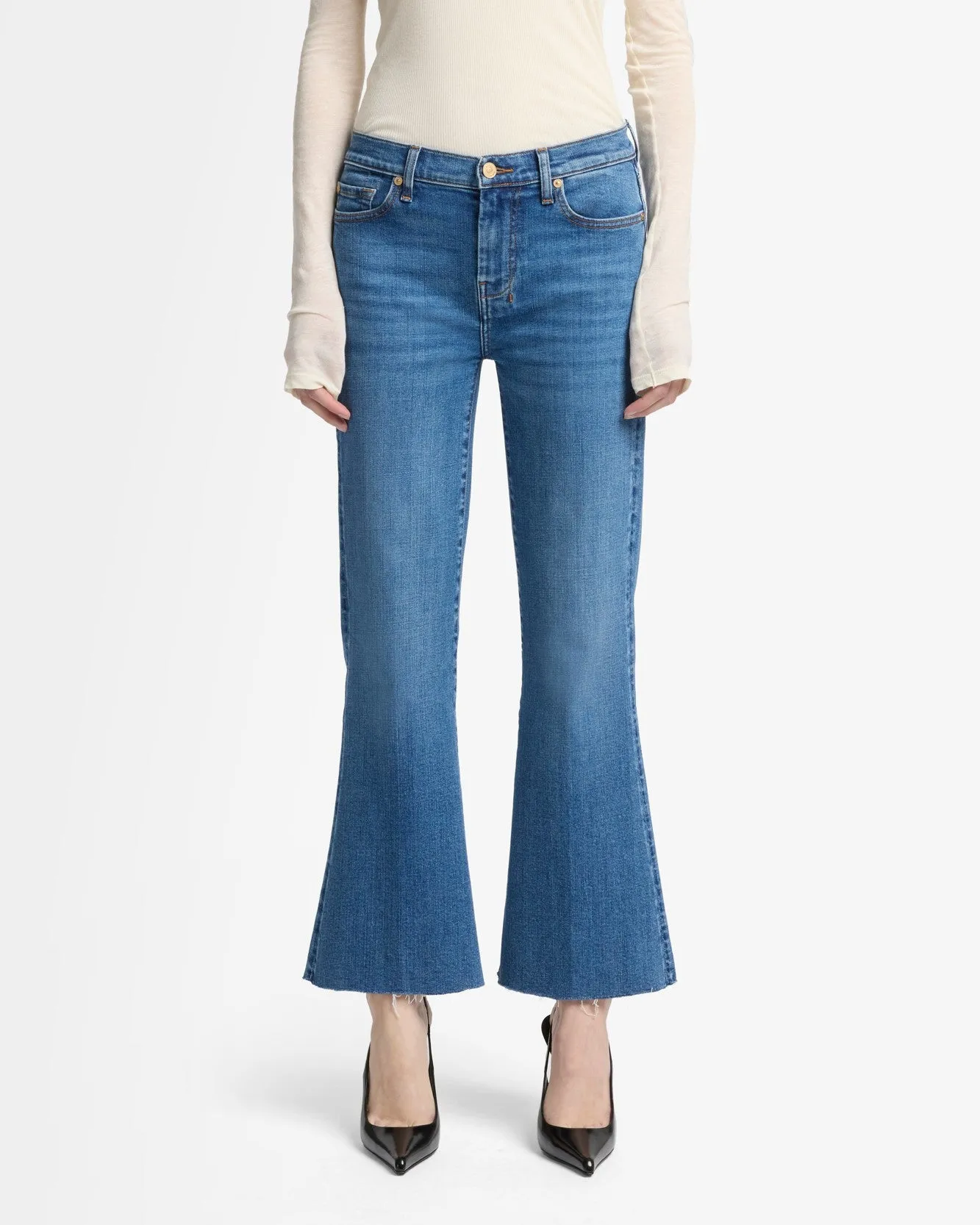 Slim Illusion Cropped Dojo in Yuma sold by 7 For All Mankind product image thumbnail 3