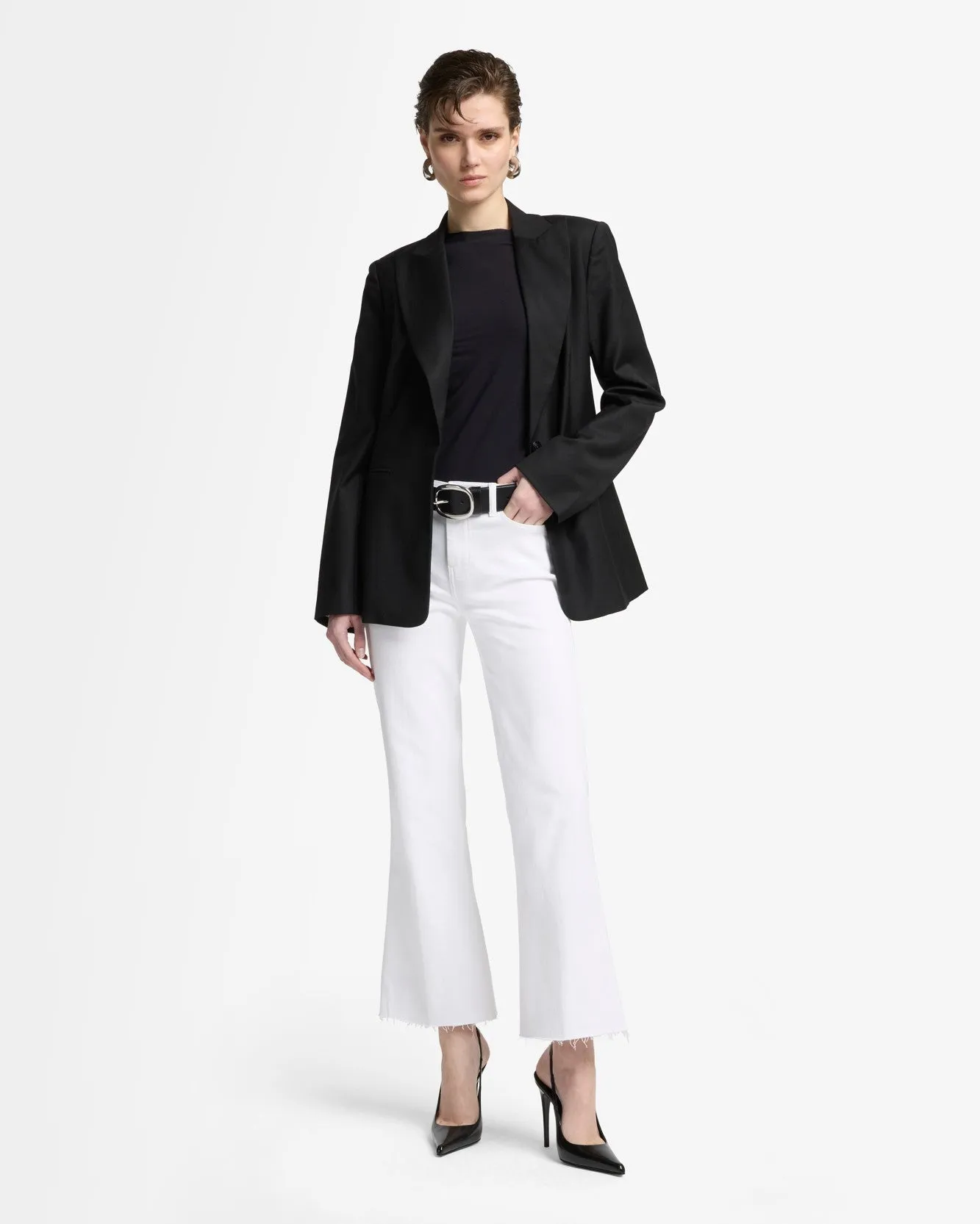 Slim Illusion Cropped Dojo in Salt sold by 7 For All Mankind product image thumbnail 2