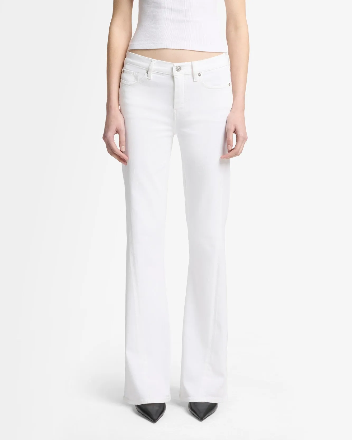 Slim Illusion Twisted Seam Tailorless Dojo in Shell sold by 7 For All Mankind product image thumbnail 3