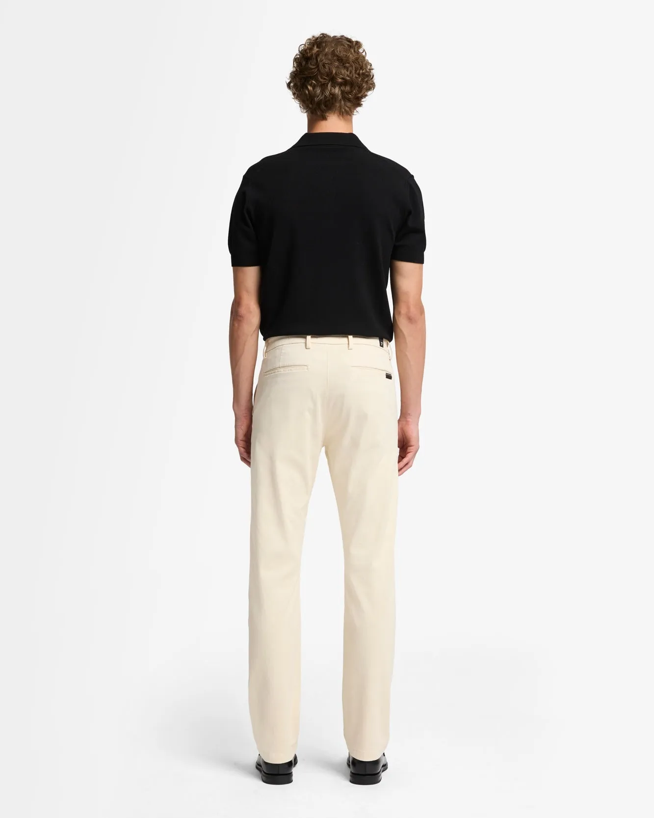 Luxe Performance Slimmy Chino in Natural sold by 7 For All Mankind product image thumbnail 5