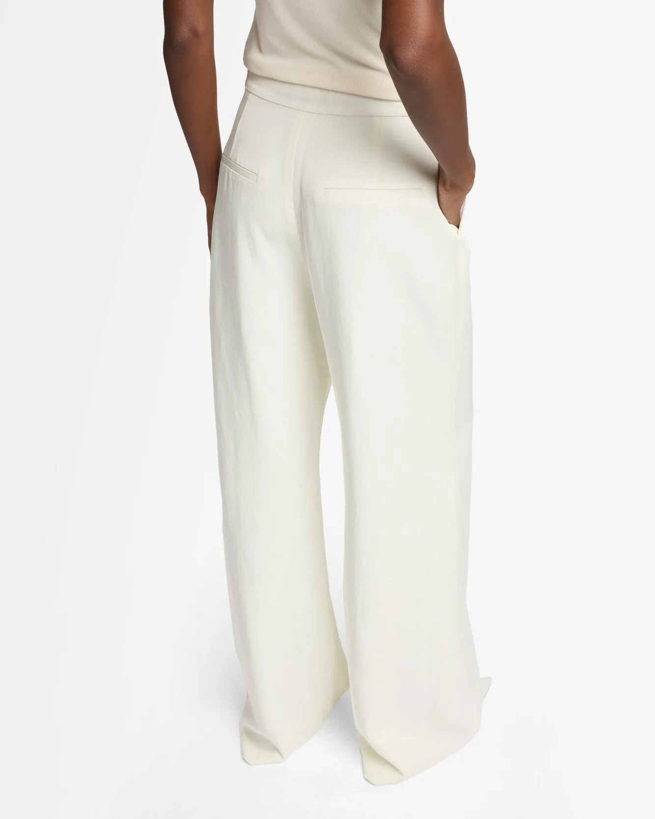 Classic Linen Pant in Ivory sold by 7 For All Mankind product image thumbnail 4