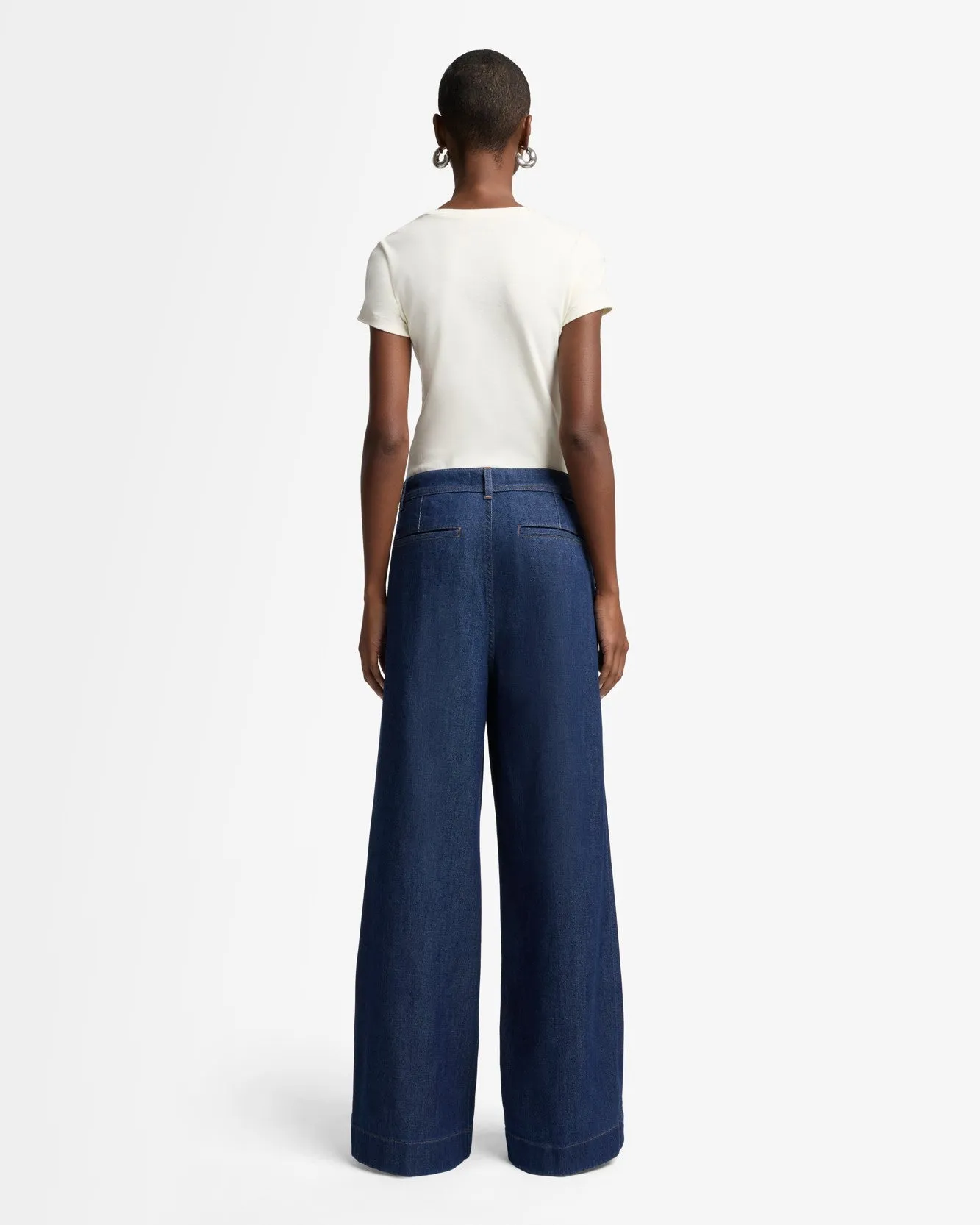 Weightless Pleated Denim Trouser in Halona sold by 7 For All Mankind product image thumbnail 5