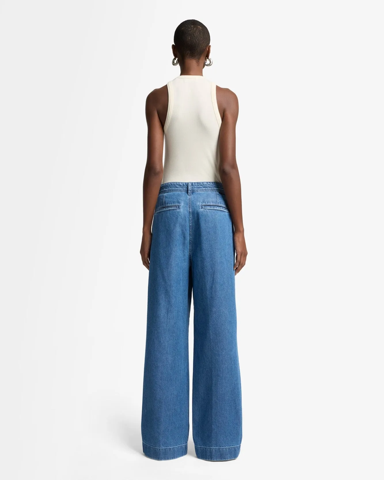 Weightless Pleated Denim Trouser in Hilo sold by 7 For All Mankind product image thumbnail 5