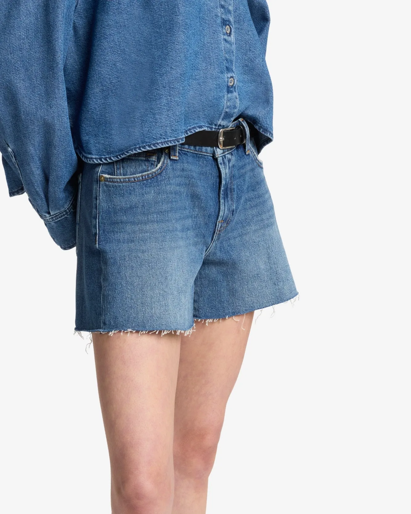 MANKIND Mid Roll Short in Explorer sold by 7 For All Mankind product image thumbnail 4