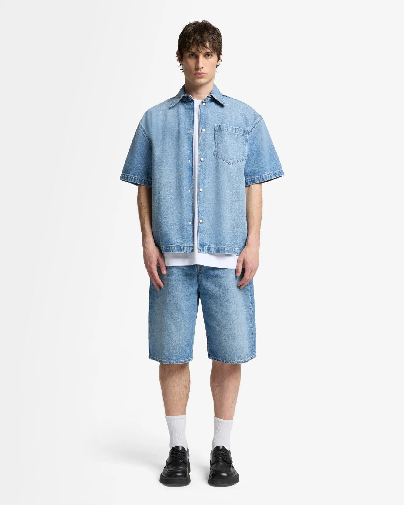 Wide Leg Denim Short in Mason sold by 7 For All Mankind product image thumbnail 2