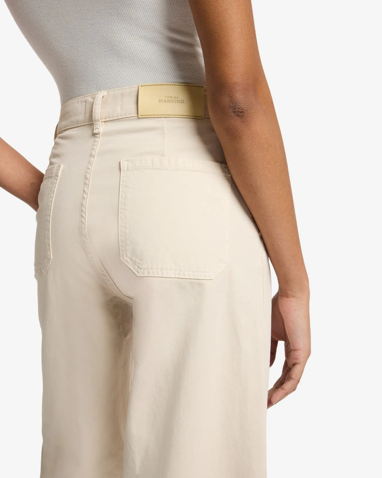 Comfort Twill Bonnie Barrel Leg in Creme sold by 7 For All Mankind product image thumbnail 4