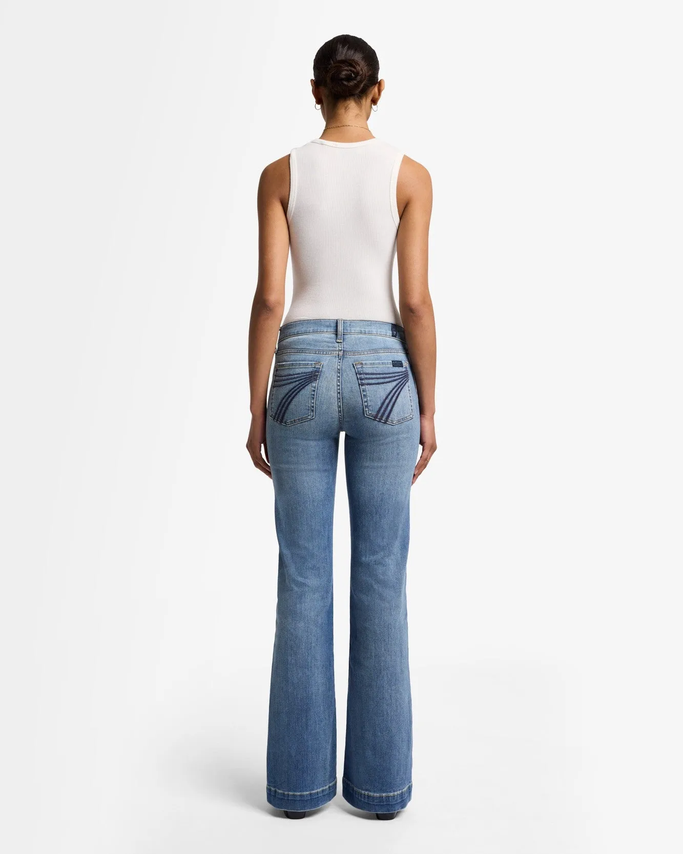 Short Inseam Dojo in Driftwood sold by 7 For All Mankind product image thumbnail 5